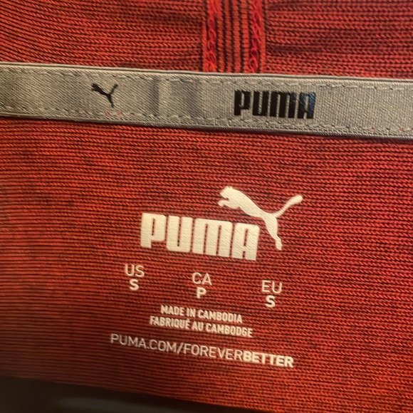 Burgundy Puma Long Sleeved Shirt with a Hood! - Picture 3 of 3